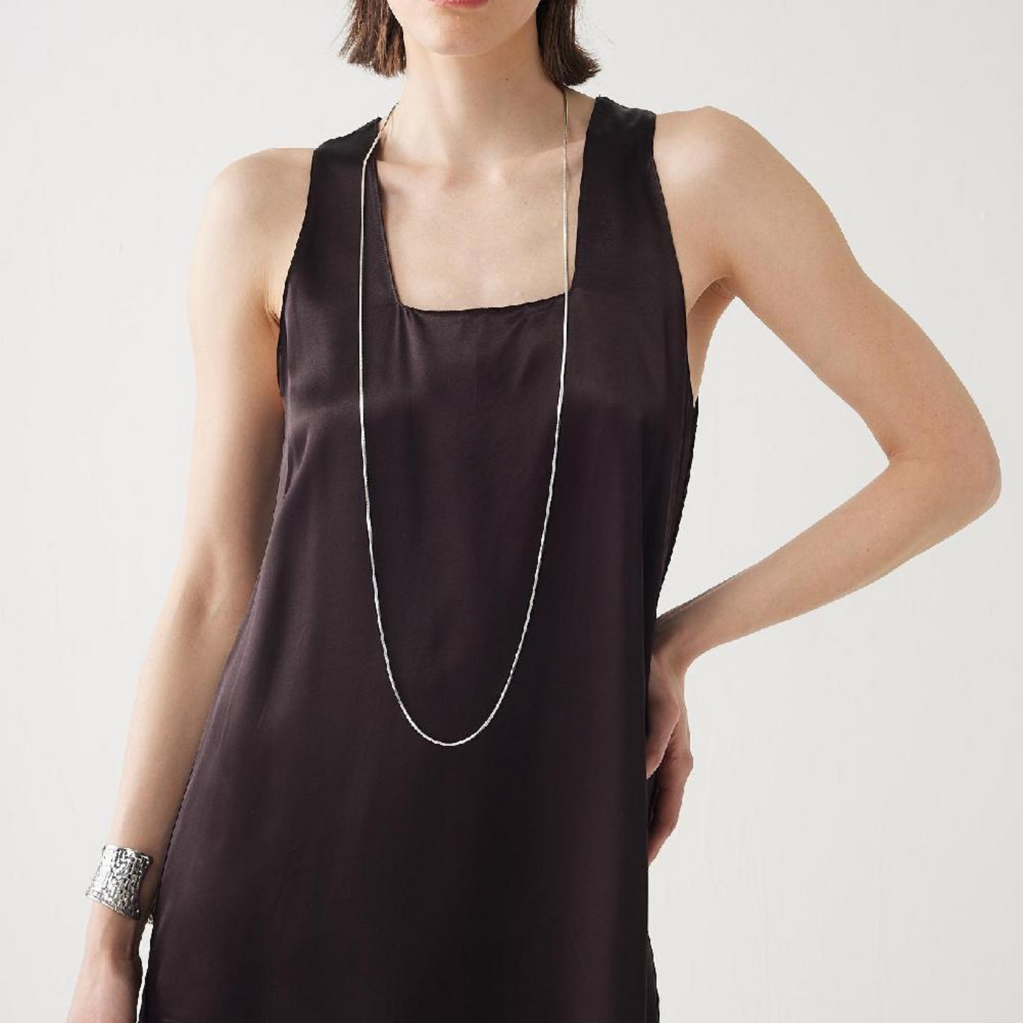 Luxe Minimalist 120cm Snake Chain Necklace – Extra-Long