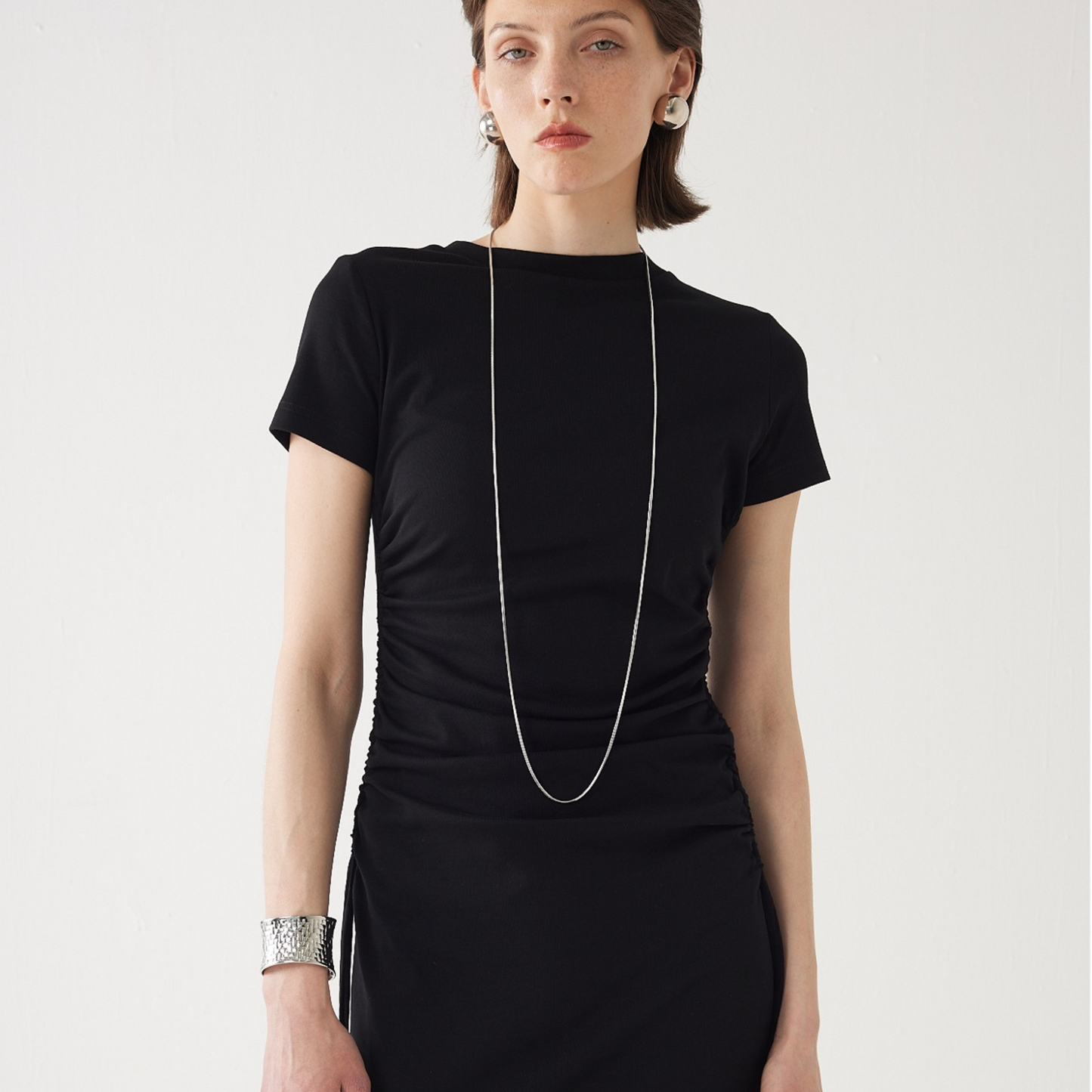 Luxe Minimalist 120cm Snake Chain Necklace – Extra-Long